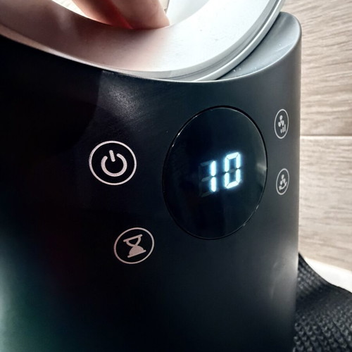Tronic rotating fan