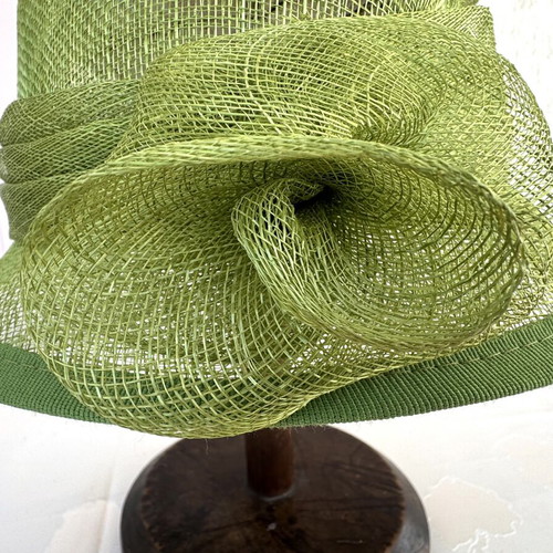 Vintage women's hat occasion light olive green, like new, size S