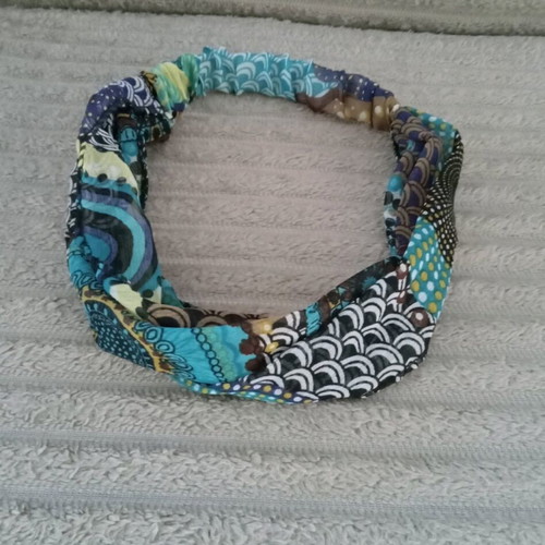 Hair scarves like new, set of 3, with elastic band