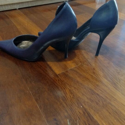 Purple pumps size 35 like new