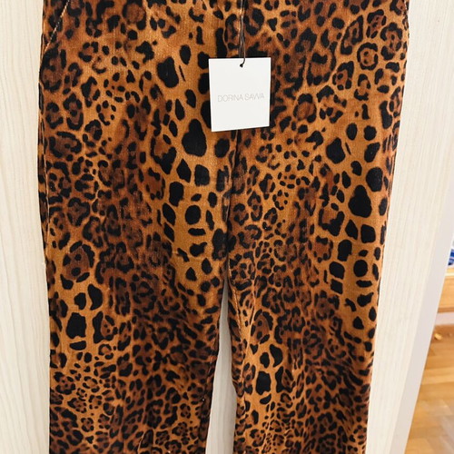 Suit Dorina new, brown