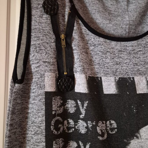 Mini Oversized Dress with Belt like new, black and gray