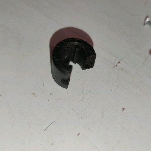 Electric jigsaw used with broken part