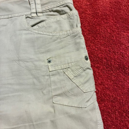 Women's beige bermuda shorts, size M