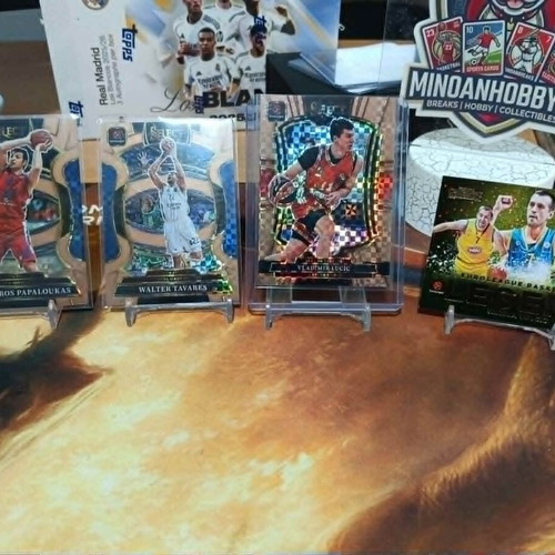EuroLeague Basketball Select Numbered Light Blue Die-Cut Cards like new