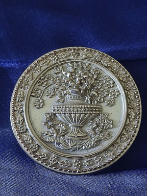Beautiful French gilt ring box used, circa 1920