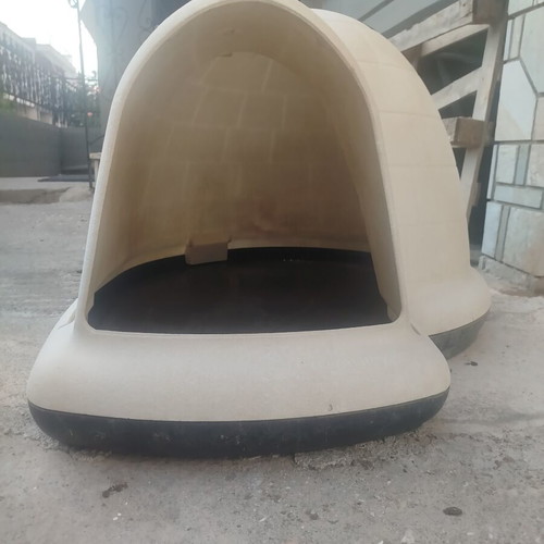 Dog House used, 65x90cm, height 40cm, white and black, durable with good insulation