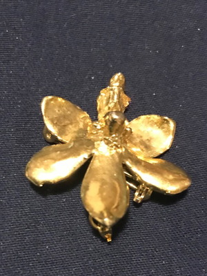Gold-plated orchid brooch new, gold color