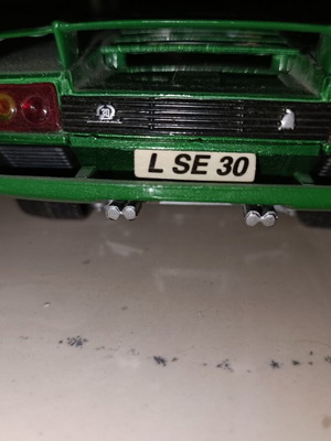 Lamborghini Diablo SE 30th Anniversary 1:18 diecast model car