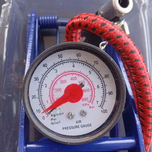 Foot-operated air pump with manometer like new