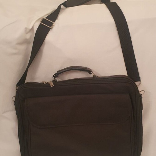 Laptop bag used, black, 32x42x8 cm