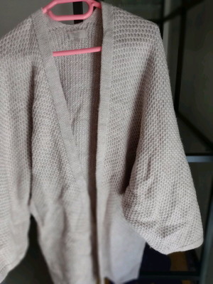 Knitted cardigan beige, size S/M fits L