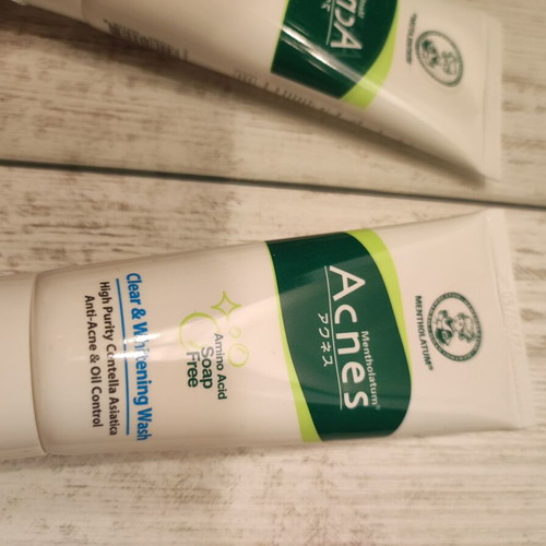 Acnes face wash new, soap-free for acne and oily skin