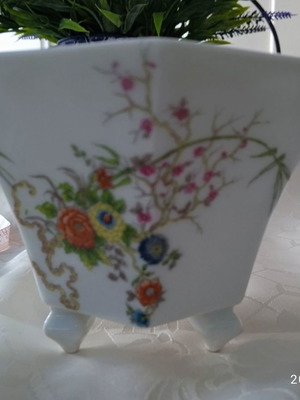 Vintage Giraud Limoges porcelain decoration with beautiful designs