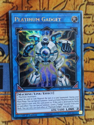 Platinum Gadget Yu-Gi-Oh! Card like new, RA05 collection