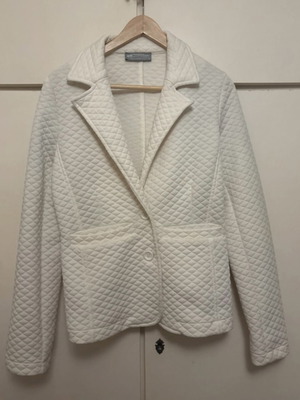 Quilted jacket women's off-white like new, size M