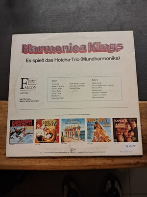 Vinyl record used, excellent condition