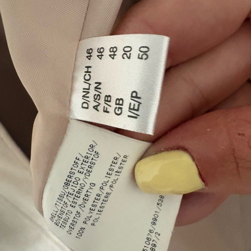 Pier Angelini beige coat size 46 like new