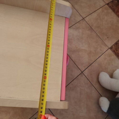 Children's room bedside table like new