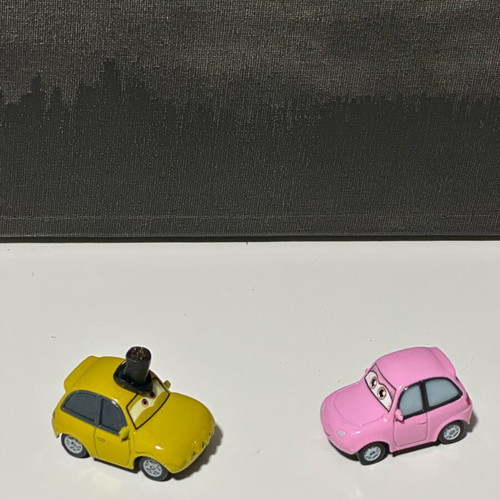Disney Cars metal toy cars like new, set of 2, 1:55 scale