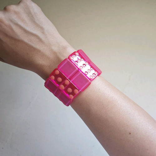 Children's elastic bracelet like new, pink