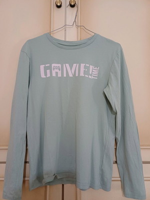 Orchestra long-sleeve shirt for 14-year-old boy like new, green with gaming print