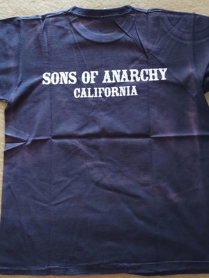 Sons of Anarchy T Shirt worn slightly, size M, black