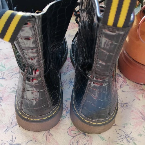 Crocodile Patent Leather Boots Black Like New