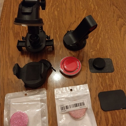 Car phone holders like new