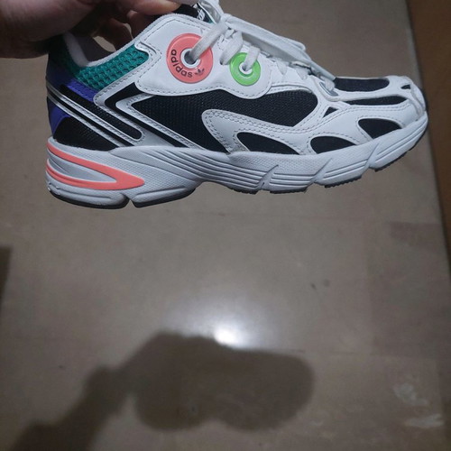 Adidas Originals Astir W athletic shoes used, multicolor, size 36