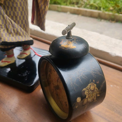 Japanese antiques like new with geisha doll and decorative table clock