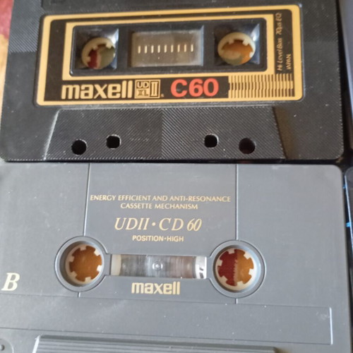Maxell chrome cassettes used, pack of 6 with various models