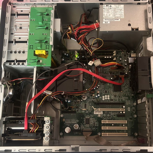 HP Compaq DC 7900 Convertible Minitower desktop computer