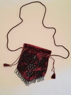 Evening crossbody velvet bag with black bead embroidery, burgundy