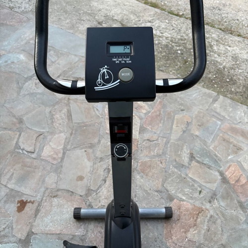 JetStream stationary bike like new with measurement functions