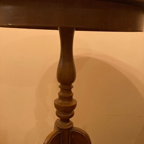 Wooden round coffee table used, mahogany