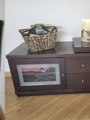 Έπιπλο τηλεόρασης Wenge σαν καινούργιο με βιτρίνα