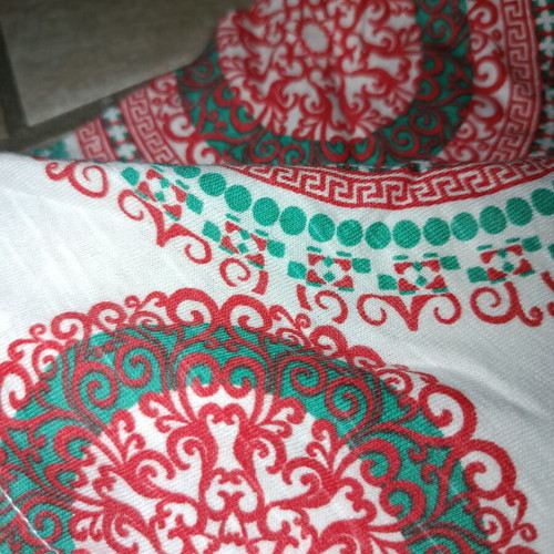 Printed summer blouse new with tag, size XL 42