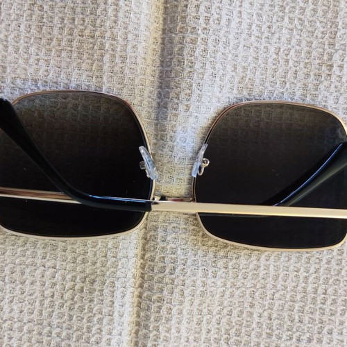 Solo-Solis NDL2808 sunglasses new with gold finish and dark green lenses