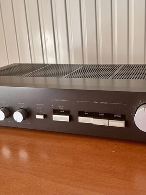 Technics SU-Z25 amplifier, vintage 1980s