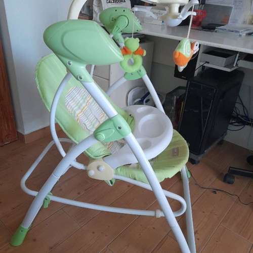 Foppapedretti electric feeding chair and rilax used 2 in 1