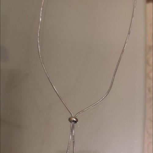 Silver stainless steel necklace new with adjustable length