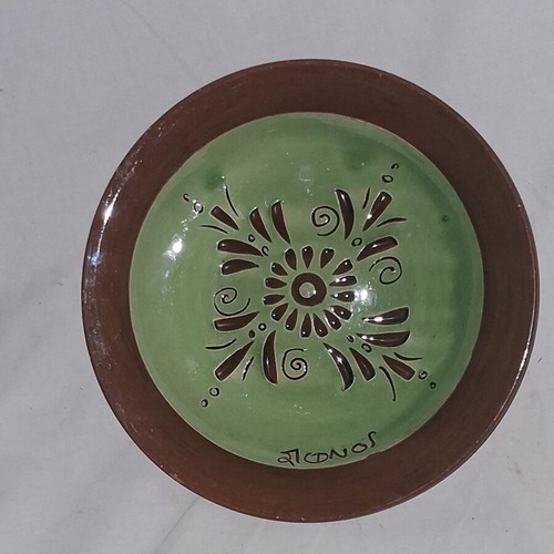 Pair of handmade Sifnos ceramic plates 23 & 24 cm, like new