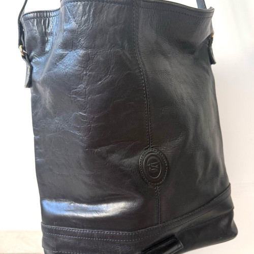 Women's vintage leather shoulder bag used, blue black