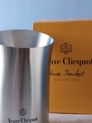 Veuve Clicquot inox σαμπανιέρα καινούργια με προστατευτική θήκη