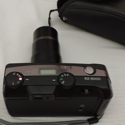 Ricoh RZ 3000 AF Point & Shoot Zoom Film Camera 38-130mm Multi 7 Zone Like New
