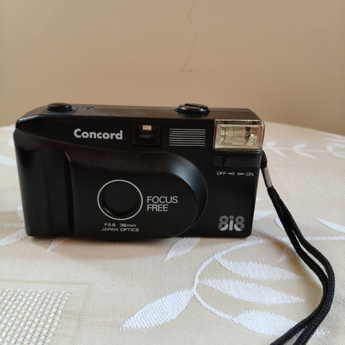 Vintage Concord 818 35mm Analog Camera like new
