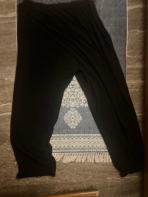Women's long black flare pants like new, XL/2XL