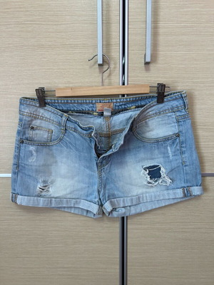 Jean shorts Bershka used, size L, blue