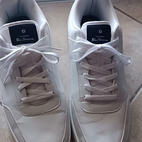 Ben Sherman sneakers size UK 12 like new, white with small yellow stain